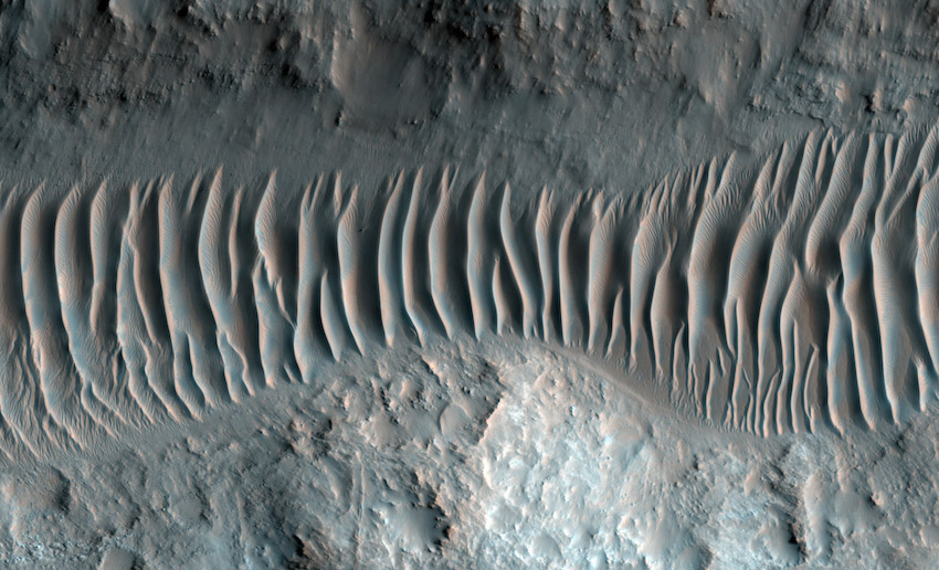 Необычные дюны на Марсе