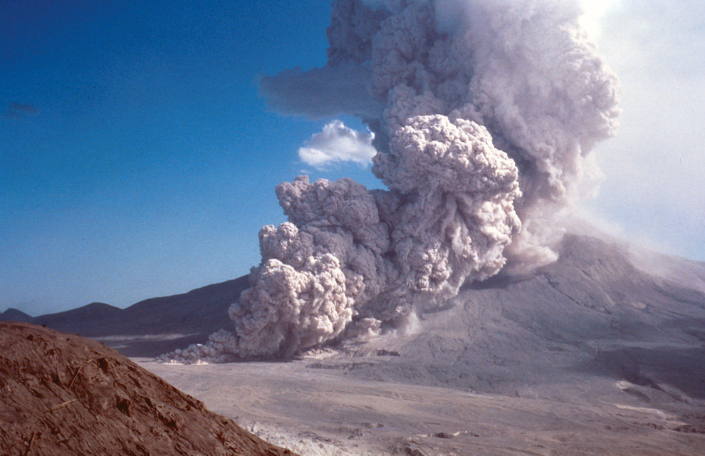 Извержение вулкана Святой Елены