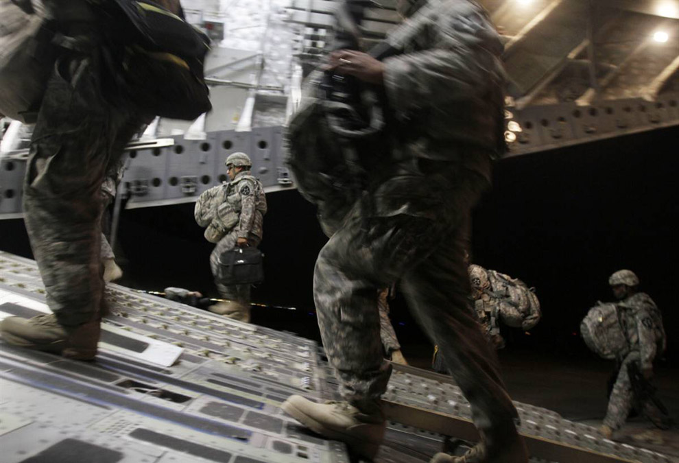 США выводит войска из Ирака