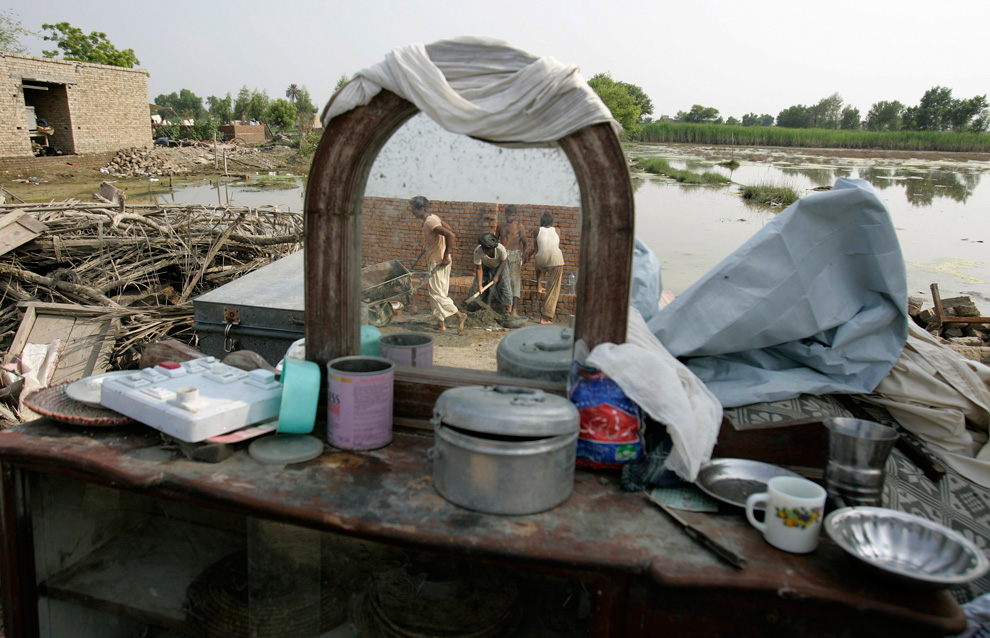 За чертой бедности. Пакистан после наводнения. (часть 1)