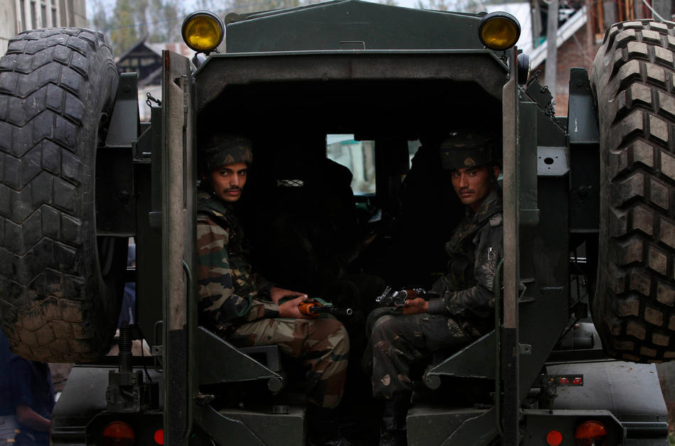 Индия и Пакистан в борьбе за Кашмир 