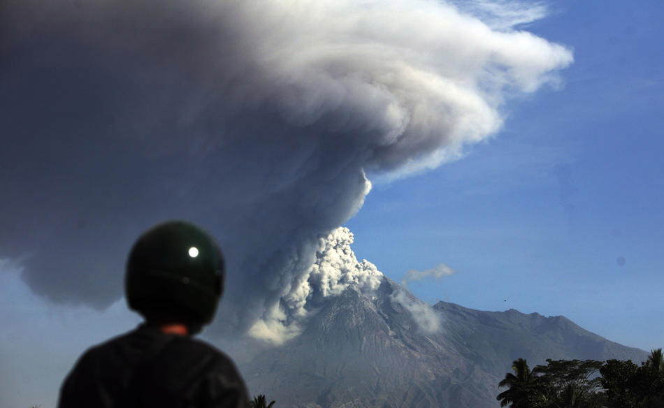 Последние новости: вулкан Мерапи