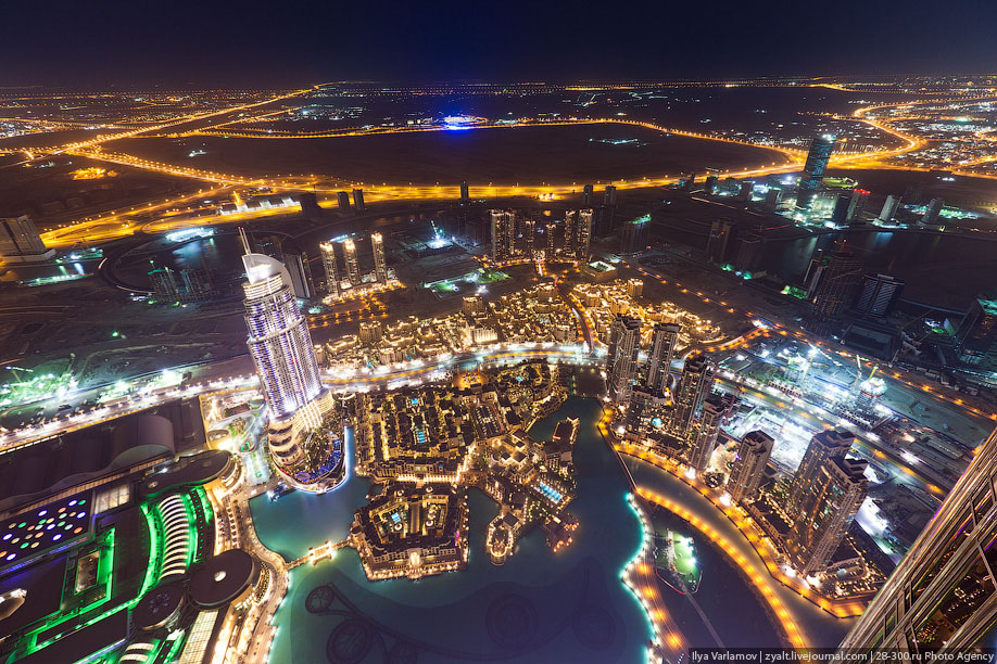 Виды с самого высокого здания в мире Бурдж-Халифа