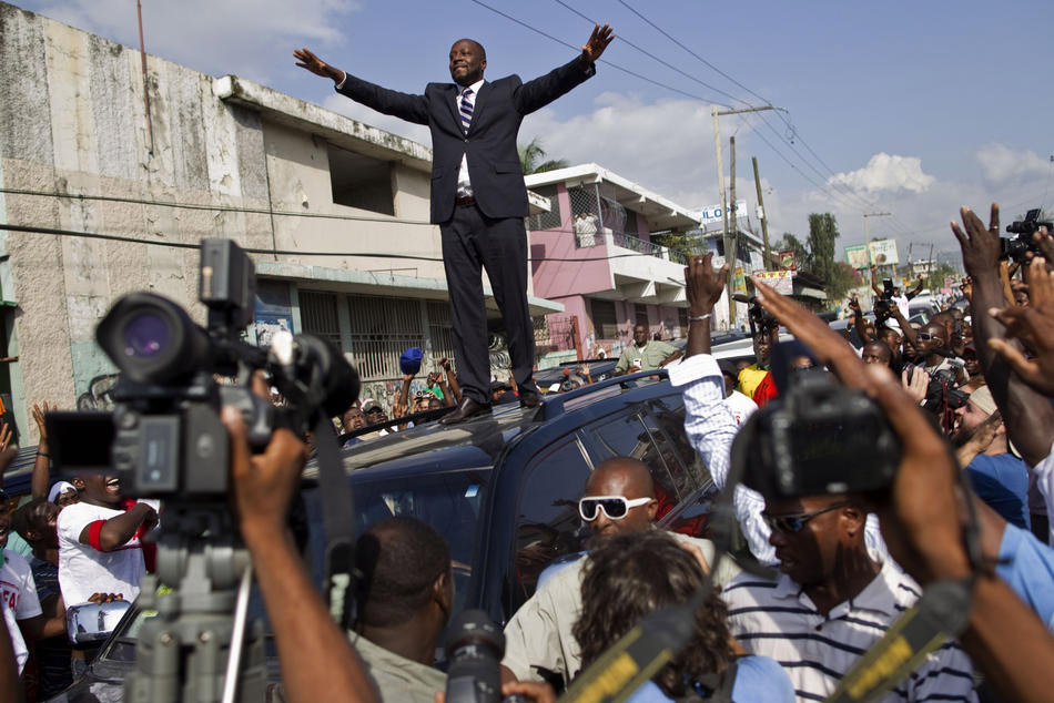 Лучшие фото года: выборы в Гаити