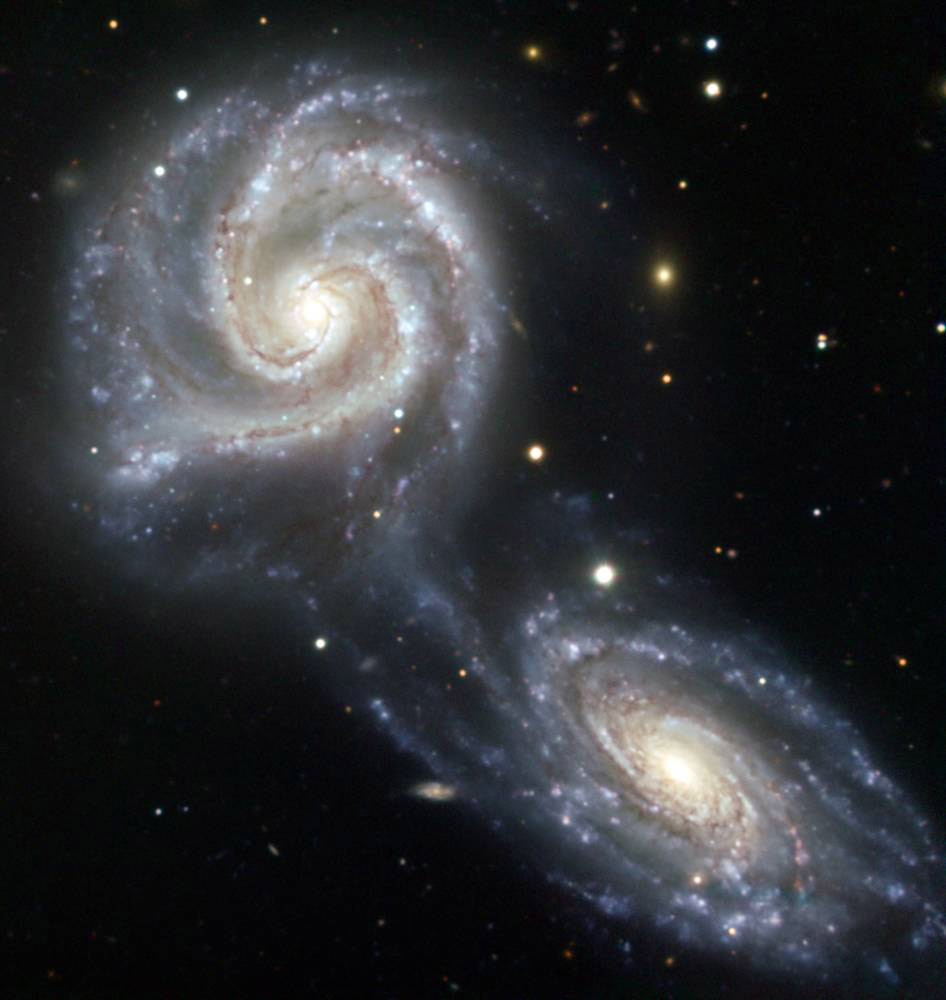 Космос: галактики NGC 5426 и NGC 5427