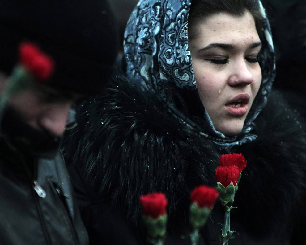 Лучшие фото недели: теракт в "Домодедово"