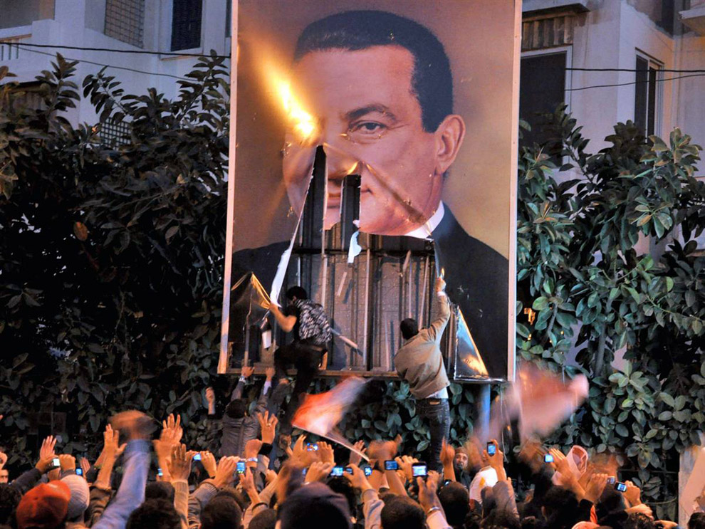 Лучшие фото недели: акции протеста в Египте