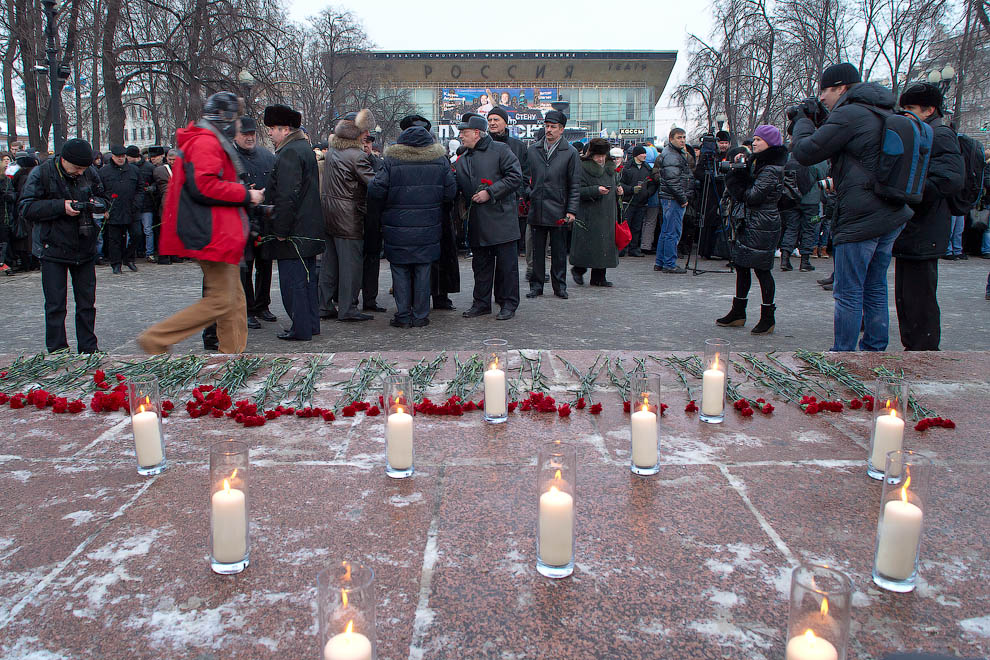 Панихида по жертвам теракта в Домодедово