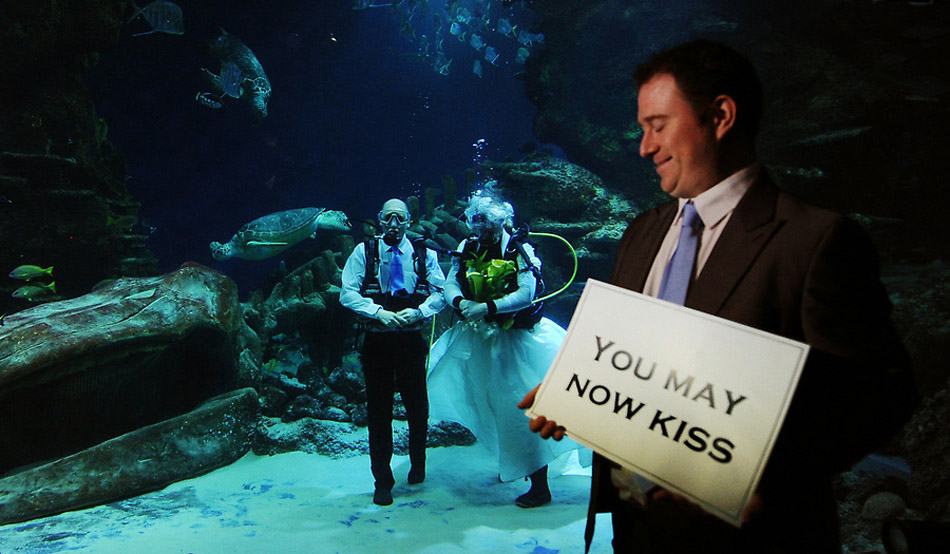 Венчание под водой