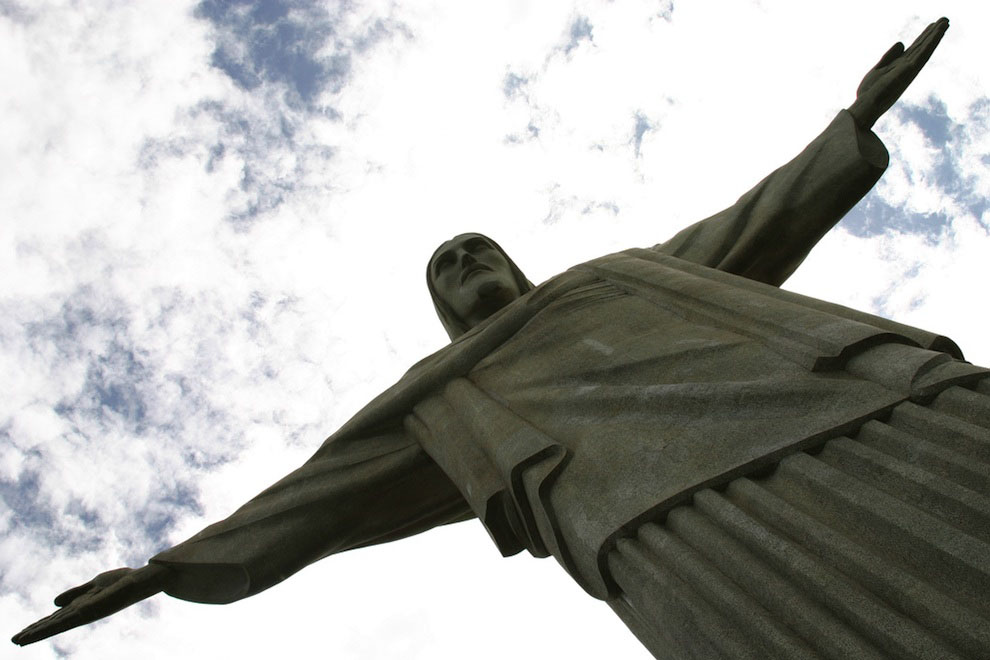 статуя Христа спасителя