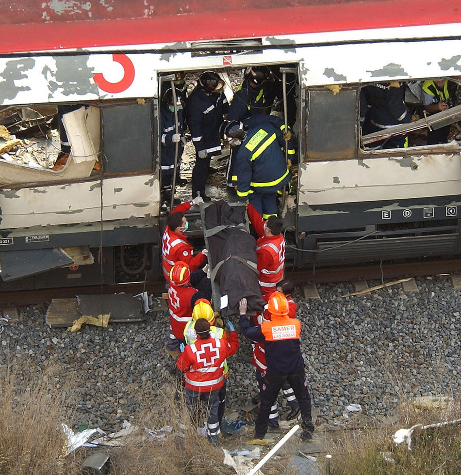 Взрывы поездов в Мадриде в 2004 году