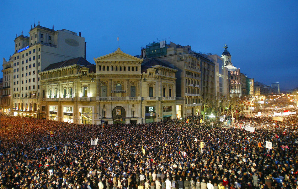 Мирная демонстрация в Барселоне