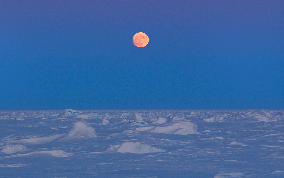 Луна в Арктике