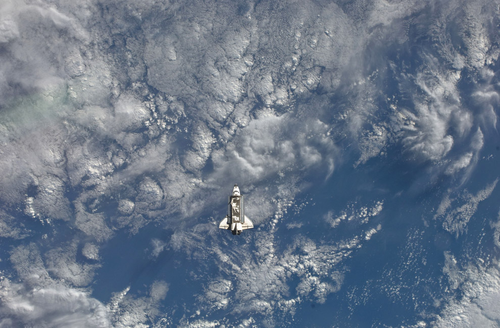 «Индевор» с борта Международной космической станции