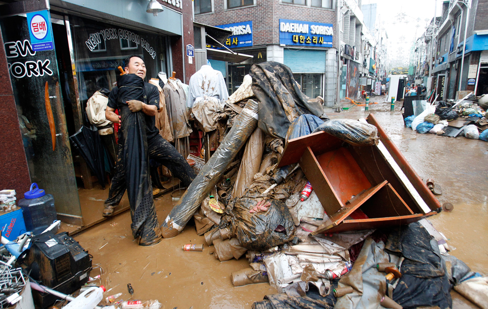 Наводнение в Южной Корее