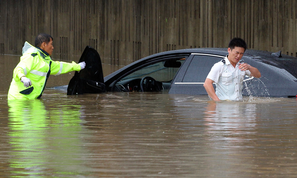 Затопленный автомобиль