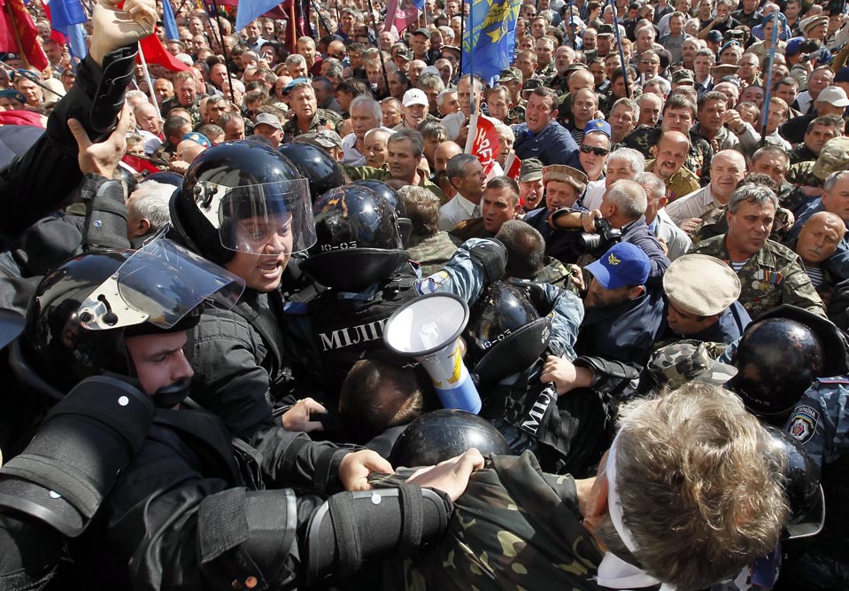 Столкновение в Киеве