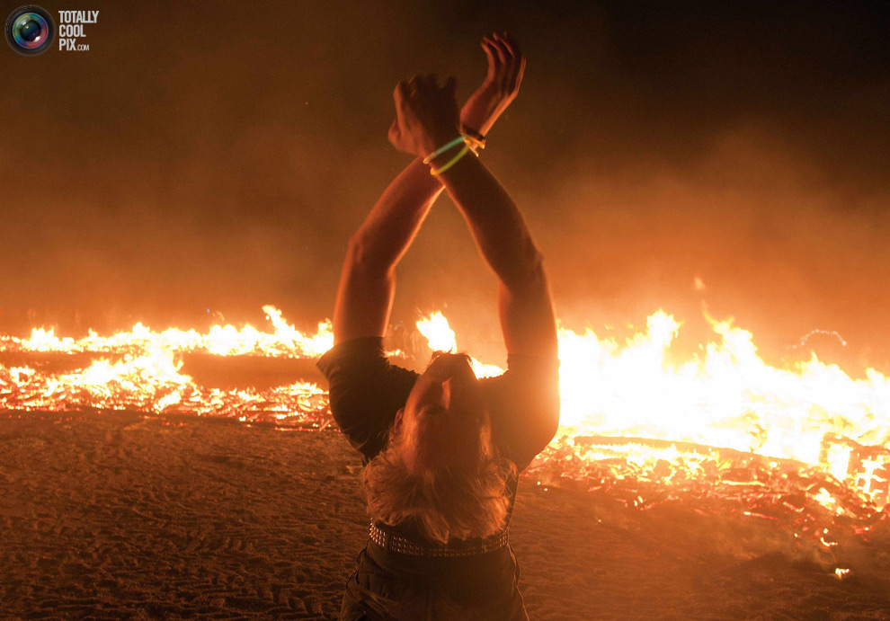 Фестиваль "Горящий человек" ("Burning Man")