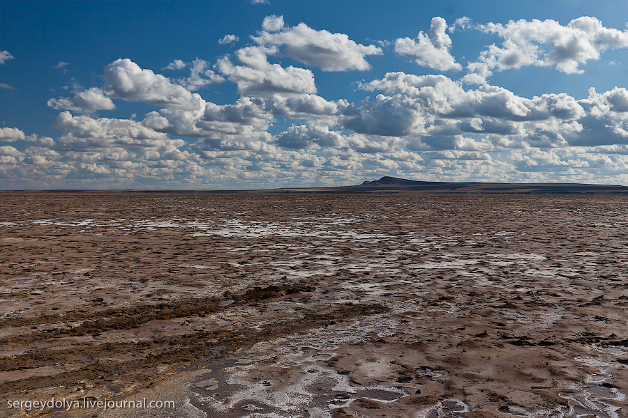 Соленое озеро Баскунчак