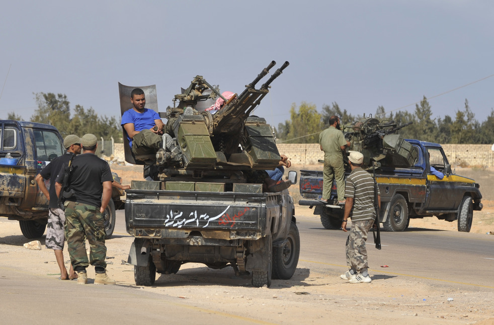 Внедорожники ливийских революционеров