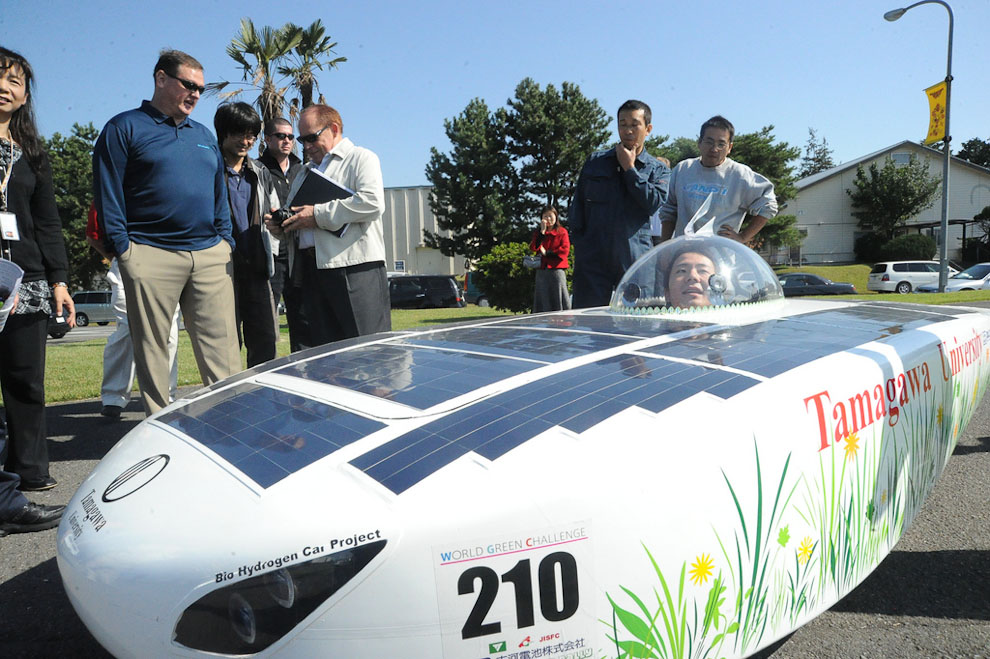 Автомобили на солнечной энергии.