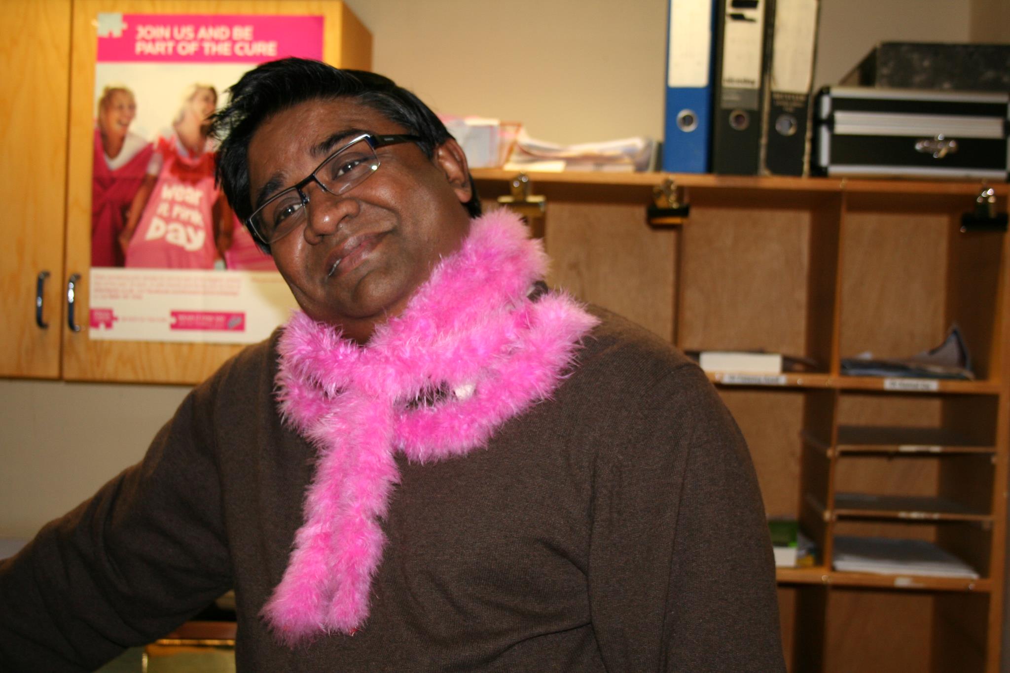 День борьбы против рака груди под девизом "Оденься в розовое!"