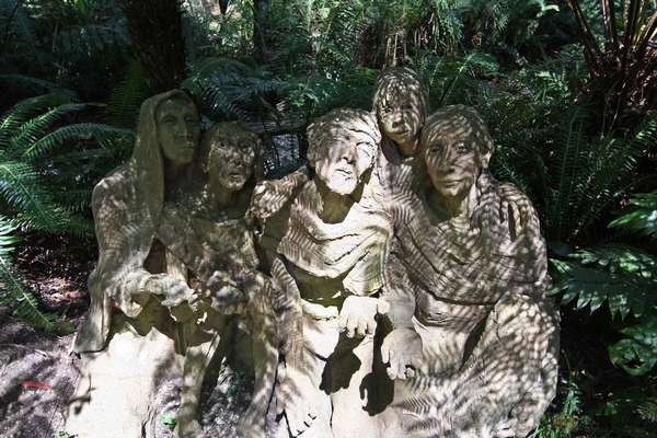 Лесные скульптуры Бруно Тофтса.