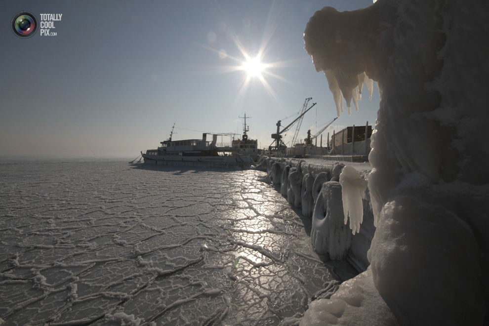 Замерзшее Чёрное море