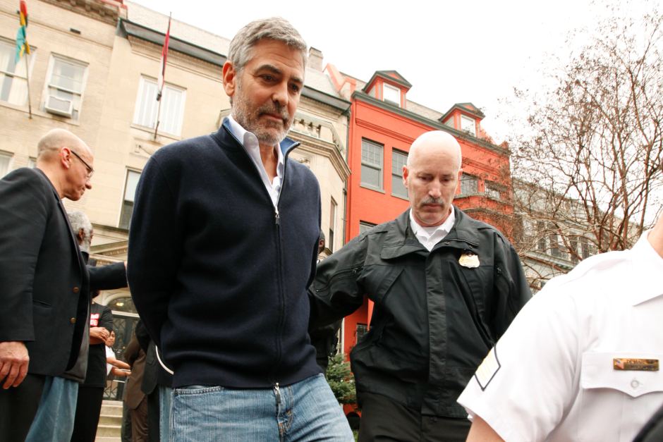 Арест Джорджа Клуни.