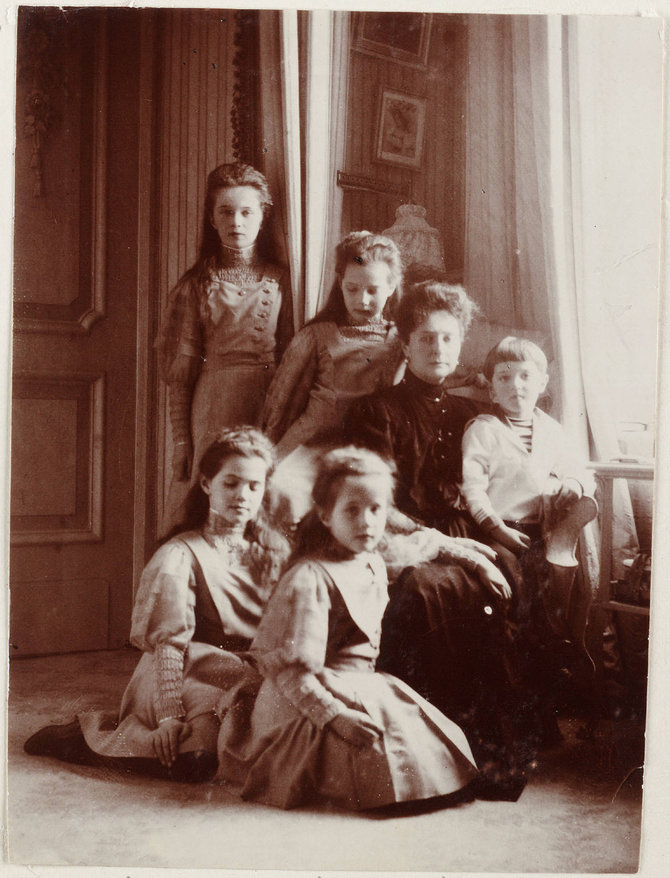 Редкие фотографии семьи Романовых.
