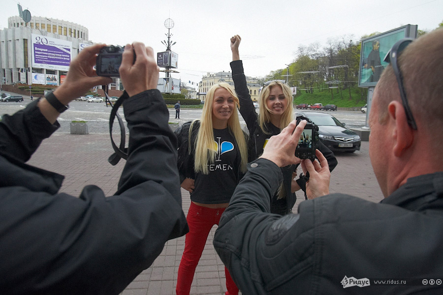 Интервью с FEMEN