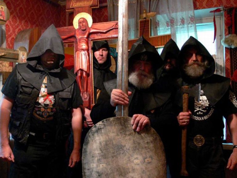Православные хоругвеносцы