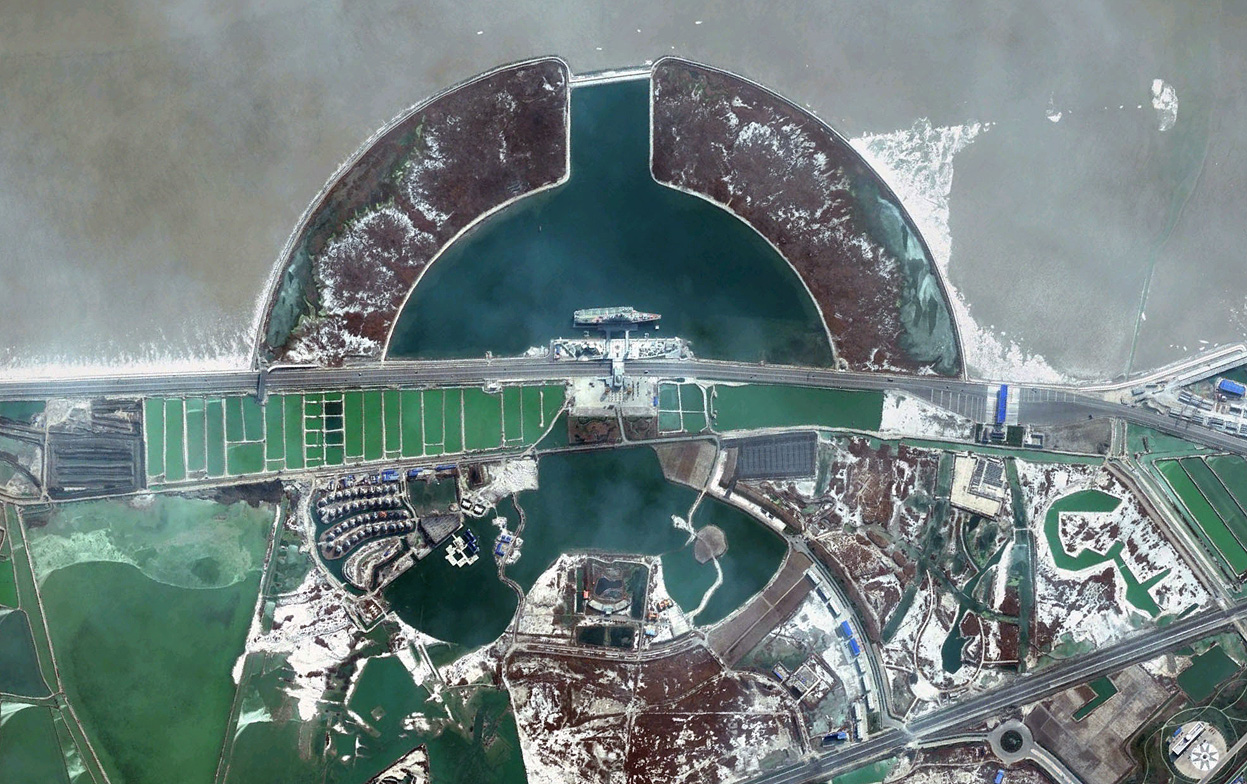 Спутниковые снимки