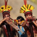 Племя явалапити проводит ритуал кваруп