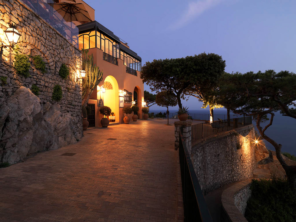Отель на острове Капри