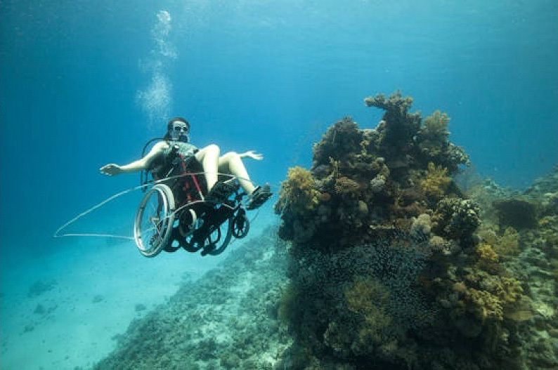 Подводные путешествия в инвалидном кресле