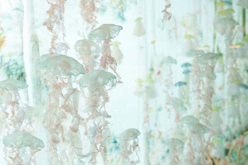 2. Аквариум с медузами в Портлендском аэропорту