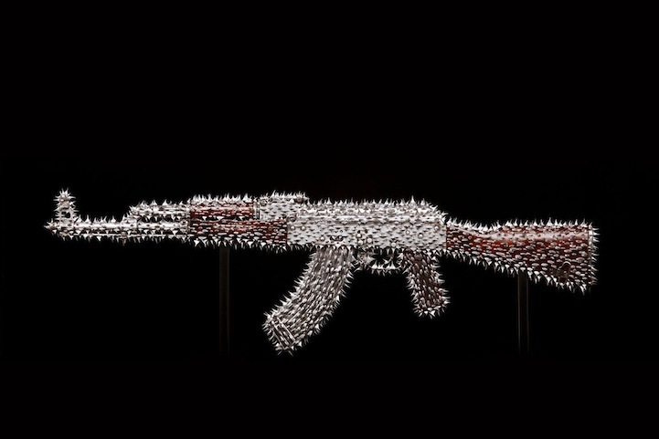 2. Художественный образ мирного АК-47