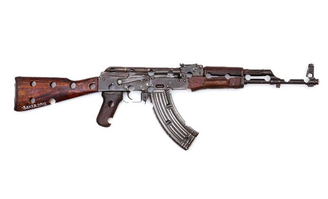 8. Художественный образ мирного АК-47