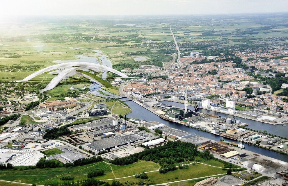 2. Помимо туристических функций, комплекс также предназначен для развития транспортной инфраструктуры города Раннерс.
