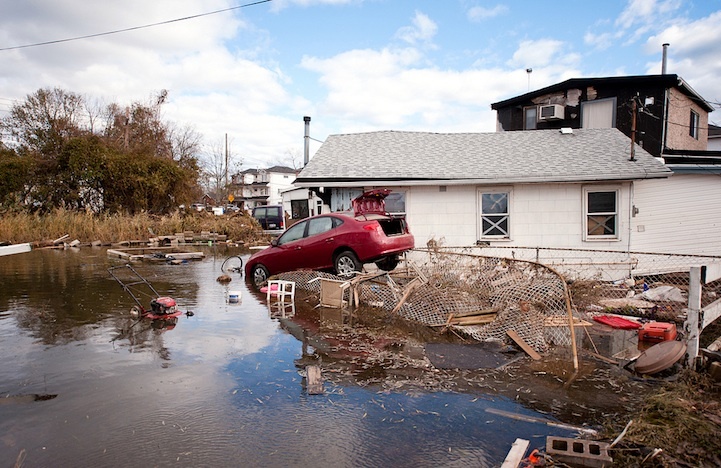 9. Последствия урагана Сэнди в нью-йоркском округе Статен-Айленд.