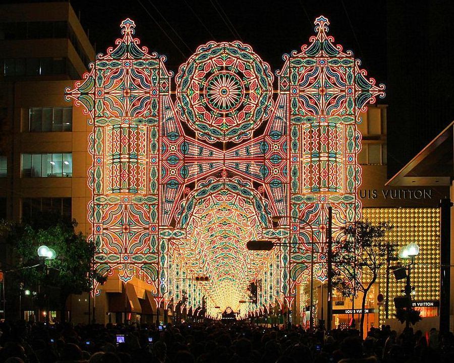 6. Фестиваль света в японском городе Кобе – символ возрождения города после разрушительного землетрясения 1995 года.