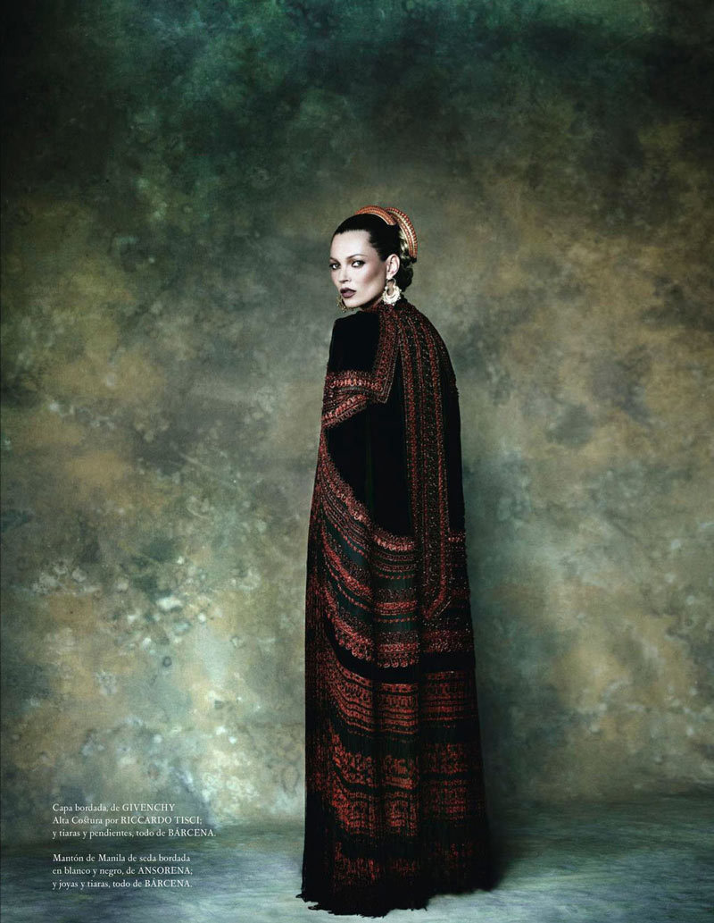Кейт Мосс в Vogue Spain, декабрь 2012
