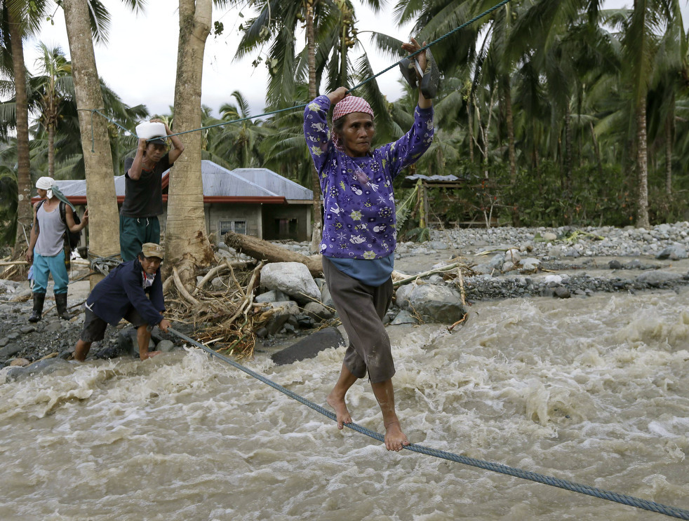 Тайфун Бофа на Филиппинах 2012 