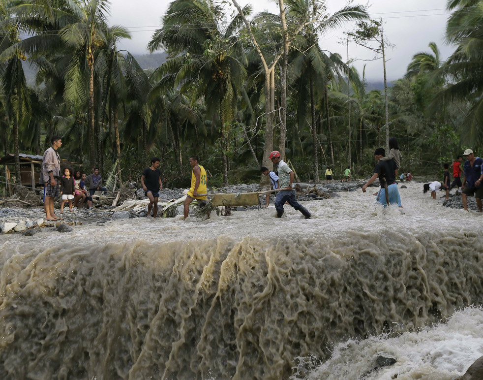 Тайфун Бофа на Филиппинах 2012 