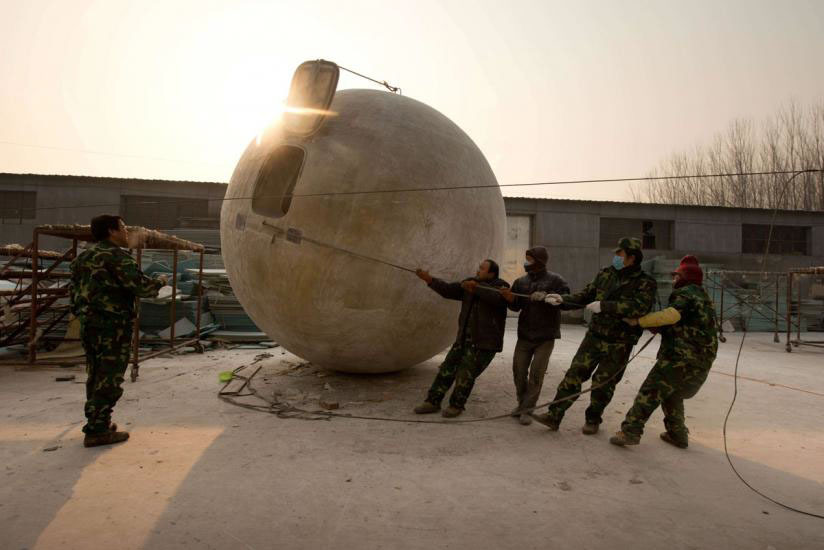 Китайские спасательные шары на случай конца света