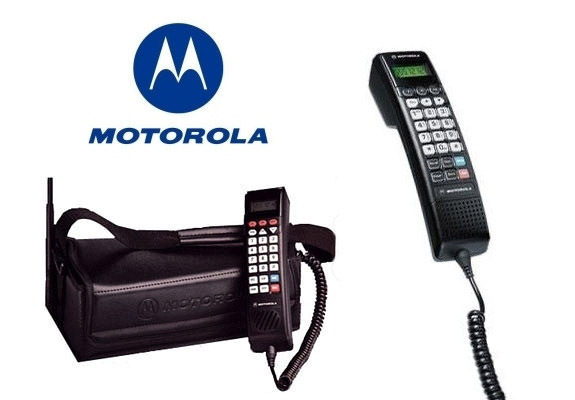 6. 1994 - Motorola 2900 Bag Phone. Эти телефоны богачи устанавливали себе в машины