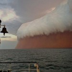 Необычная пыльная буря в Австралии