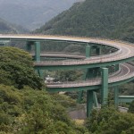 Кавацу-Нанадару – спиральный мост в Японии