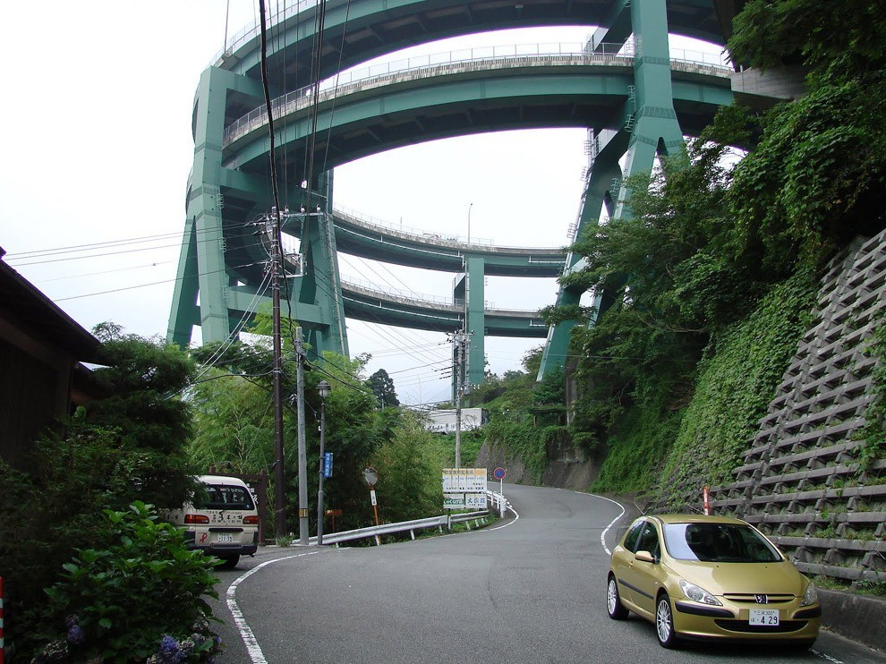 Спиральный мост в Японии